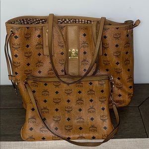 MCM handbag large tote with the mini clutch